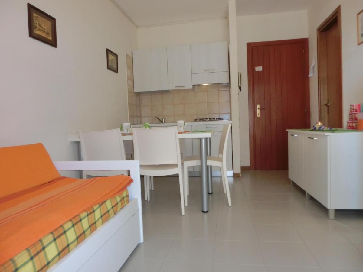 ביביונה Residence Itaca מראה חיצוני תמונה
