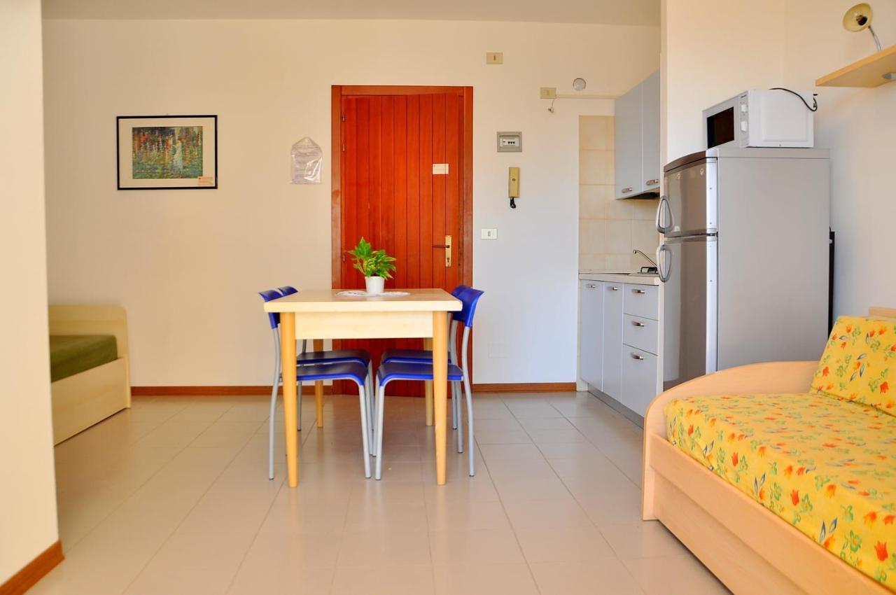 ביביונה Residence Itaca מראה חיצוני תמונה
